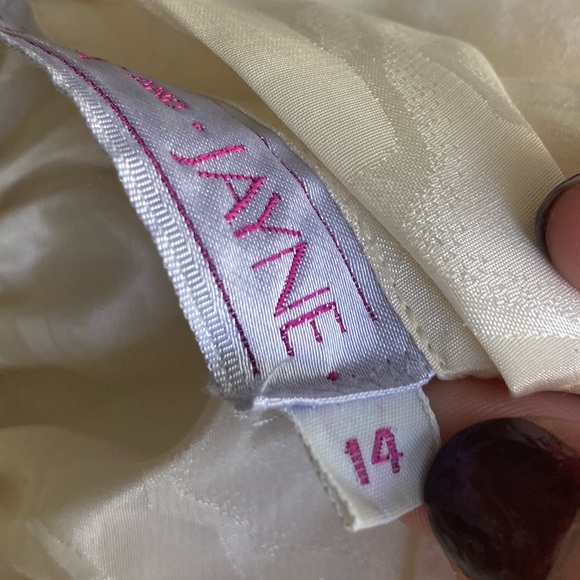 Vintage Laura & Jane Cream Rose Printed Top 14 - Picture 7 of 7